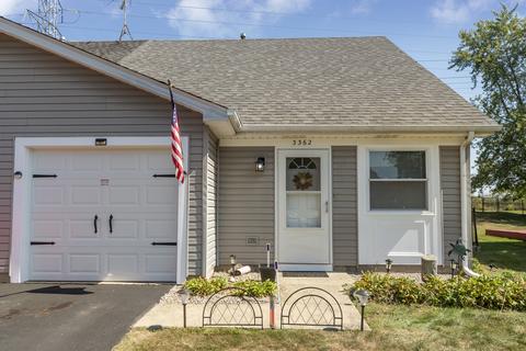 3362 Fox Hill Rd, Aurora, IL 60504 photo 1