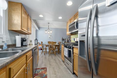 3362 Fox Hill Rd, Aurora, IL 60504 photo 7
