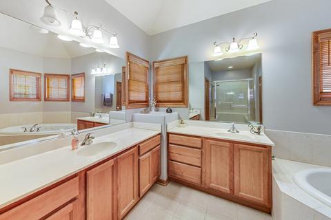 13415 Summergrove Dr, Plainfield, IL 60585 photo 10