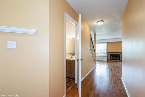 344 Grissom Ct, Hoffman Estates, IL 60169 photo 10