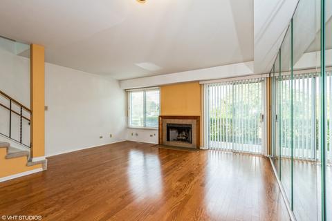 344 Grissom Ct, Hoffman Estates, IL 60169 photo 2