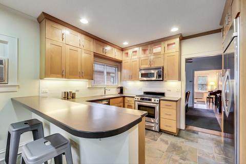 205 E Quincy St, Riverside, IL 60546 photo 12
