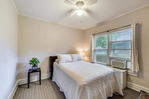 205 E Quincy St, Riverside, IL 60546 photo 20