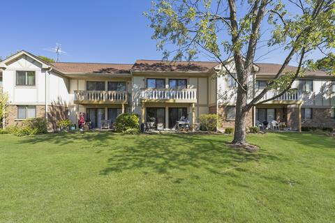 545 Williamsburg Ct #B2, Wheeling, IL 60090 photo 16