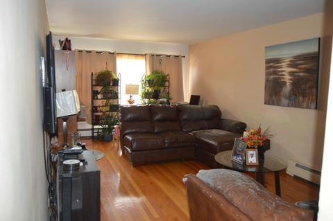 4110 Amelia Ave, Lyons, IL 60534 photo 9