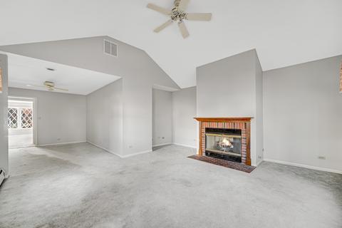 314 S Pine St, Mount Prospect, IL 60056 photo 9