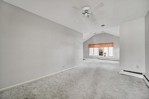 314 S Pine St, Mount Prospect, IL 60056 photo 8