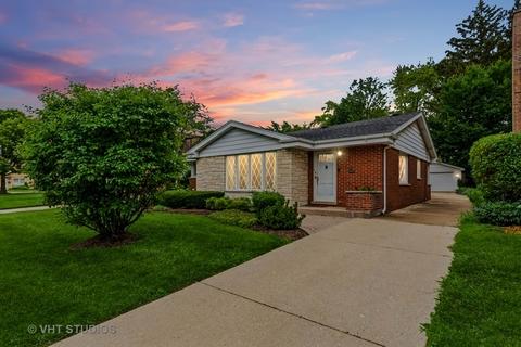 314 S Pine St, Mount Prospect, IL 60056 photo 2