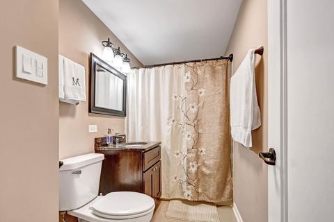6754 Maple Ct, Bridgeview, IL 60455 photo 21