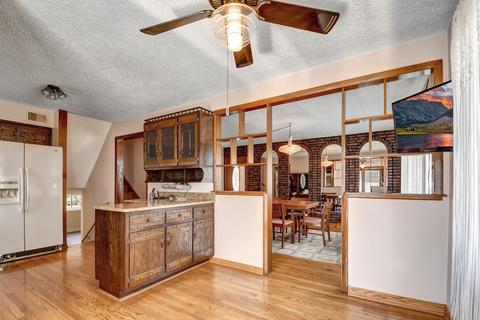 8228 S Ferdinand Ave, Bridgeview, IL 60455 photo 7