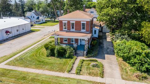 124 S Pleasant St, Princeton, IL 61356