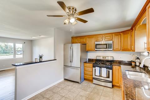 515 W Memory Ln, Addison, IL 60101 photo 6