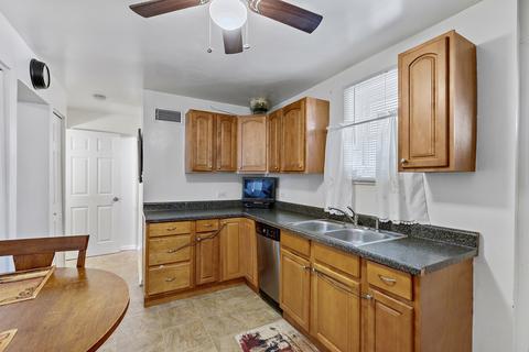 2008 E 78th St, Chicago, IL 60649 photo 8
