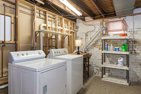 1219 E Oakland Ave, Bloomington, IL 61701 photo 17
