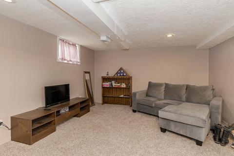 1219 E Oakland Ave, Bloomington, IL 61701 photo 14