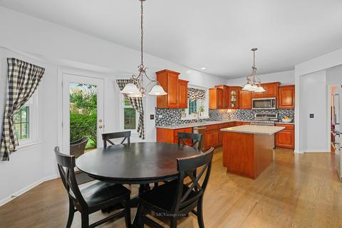 411 Hackney Ln, Oswego, IL 60543 photo 11