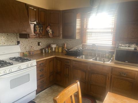 621 E 155th Pl, Phoenix, IL 60426 photo 9