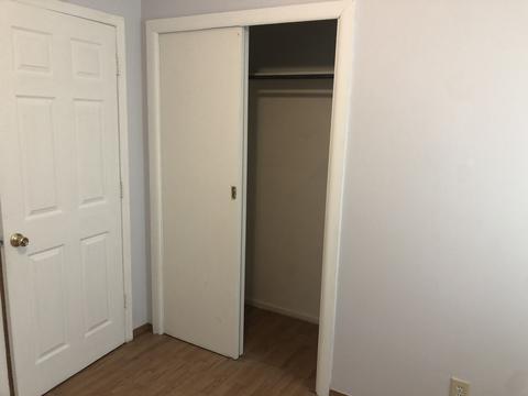 357 S Longwood Dr, Kankakee, IL 60901 photo 9