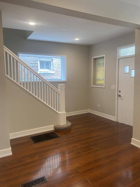 5920 S Artesian Ave, Chicago, IL 60629 photo 15