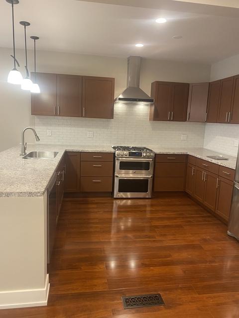 5920 S Artesian Ave, Chicago, IL 60629 photo 9