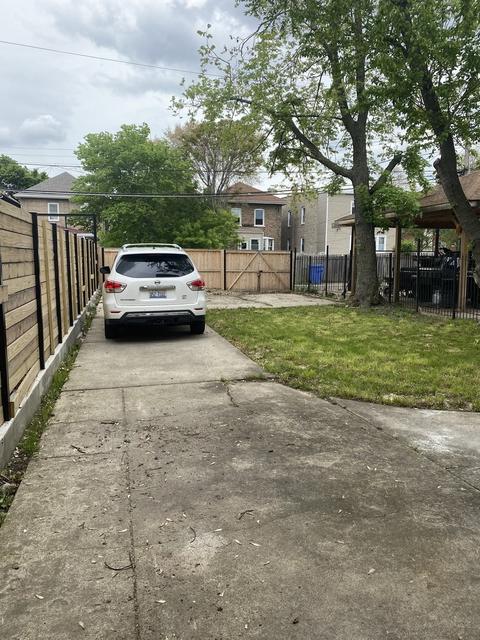 5920 S Artesian Ave, Chicago, IL 60629 photo 5