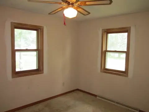 2072 Il Rte 26, Dixon, IL 61021 photo 9