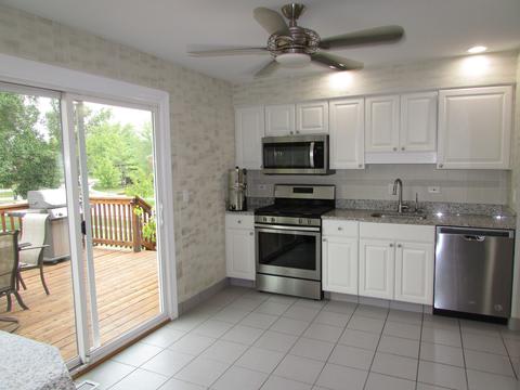 910 Concord Ln, Hoffman Estates, IL 60192 photo 7
