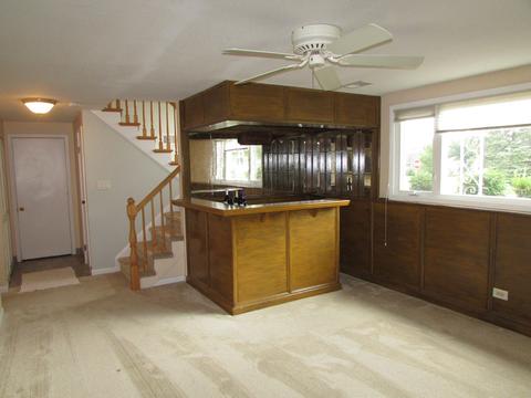 910 Concord Ln, Hoffman Estates, IL 60192 photo 21