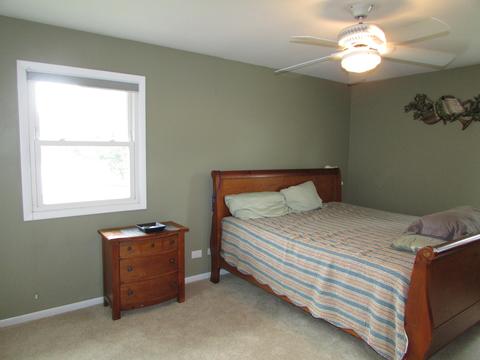 910 Concord Ln, Hoffman Estates, IL 60192 photo 15