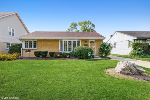 1225 Wayne Dr, Des Plaines, IL 60018 photo 1