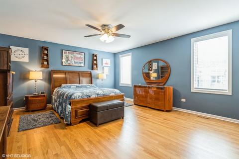 1225 Wayne Dr, Des Plaines, IL 60018 photo 9