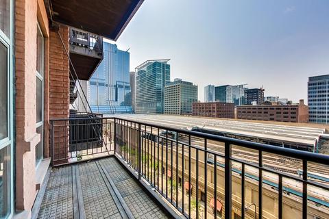 Undisclosed, Chicago, IL 60606 photo 16