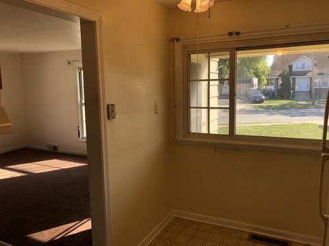 817 N 5th Ave, Kankakee, IL 60901 photo 4