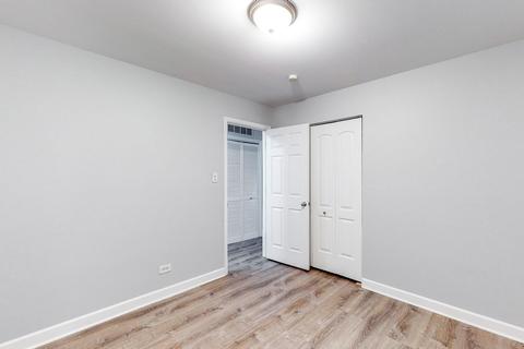 75 Washington Blvd, Hoffman Estates, IL 60169 photo 13