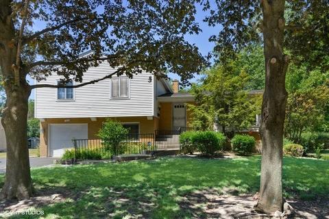 322 Willow Ave, Deerfield, IL 60015 photo 1