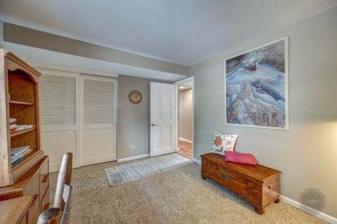 6 Papago Ct, Naperville, IL 60563 photo 12