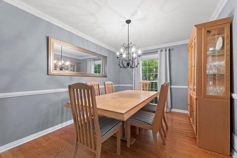 533 Sheffield Rd, Naperville, IL 60565 photo 9