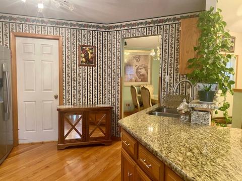 4704 Peacock Ln, Plainfield, IL 60586 photo 6
