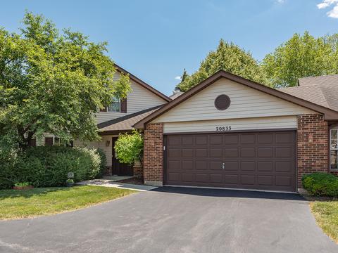 20833 W Hickory Ct, Plainfield, IL 60544 photo 1