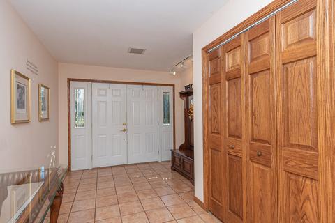 15320 S Pratt Ln, Plainfield, IL 60544 photo 3