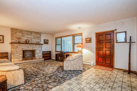 830 S Chatham Ave, Addison, IL 60101 photo 3