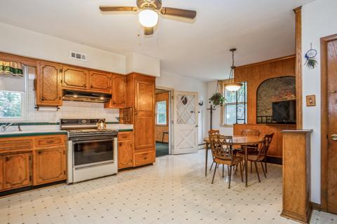 830 S Chatham Ave, Addison, IL 60101 photo 5