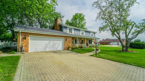403 Orchard Ln, Beecher, IL 60401 photo 2