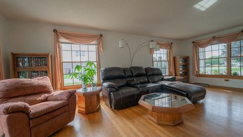 403 Orchard Ln, Beecher, IL 60401 photo 7