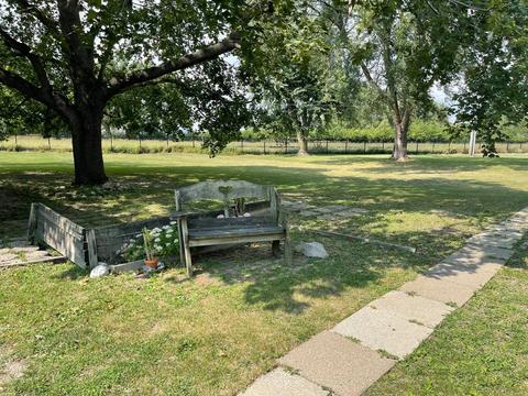 501 N 2nd Ave, Chenoa, IL 61726 photo 3