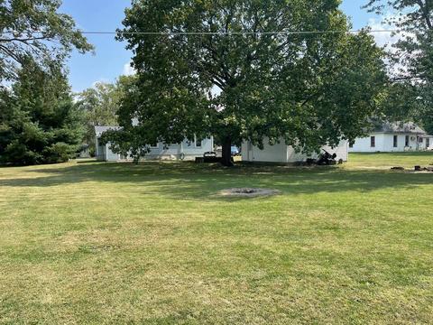 501 N 2nd Ave, Chenoa, IL 61726 photo 4