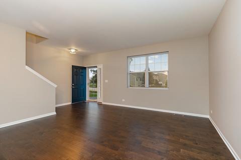 3142 Kyra Ln, Elgin, IL 60124 photo 2