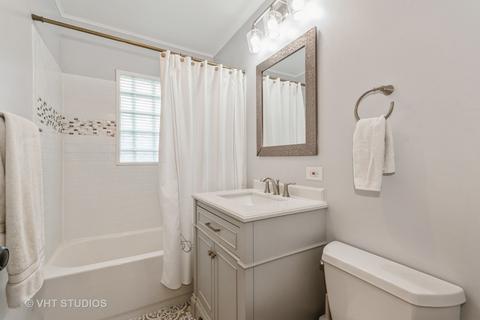 1202 S Washington St, Wheaton, IL 60189 photo 14