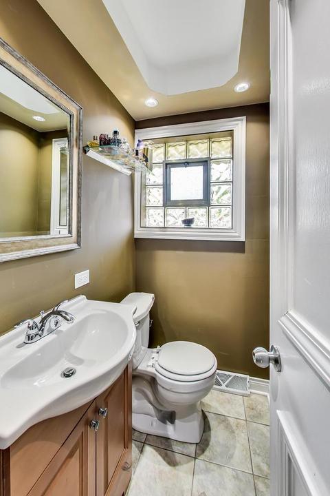 15212 Sunset Dr, Dolton, IL 60419 photo 12