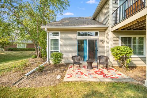 1658 Cayman Ct #4, Bartlett, IL 60103 photo 5